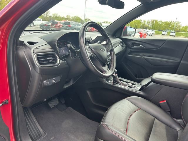 Used 2022 Chevrolet Equinox RS w/ RS Leather Package FWD image 11