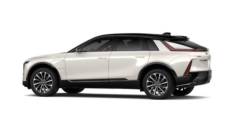 New 2027 Cadillac Lyriq Sport w/ LPO, Floor Liner Package AWD/4WD image 29