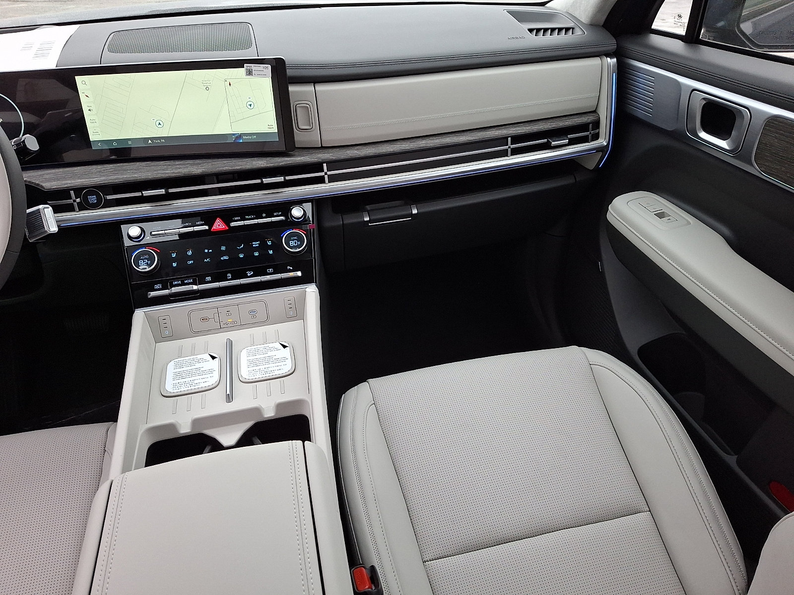 New 2026 Hyundai Santa Fe Calligraphy AWD/4WD image 11