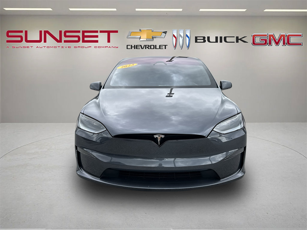Used 2023 Tesla Model X AWD/4WD image 2