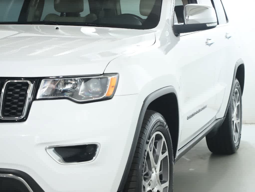 Used 2021 Jeep Grand Cherokee Limited w/ Luxury Group II AWD/4WD image 4