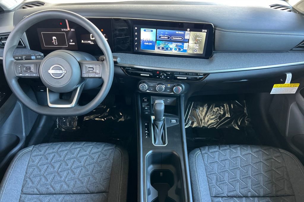 New 2025 Nissan Kicks SV w/ Illumination Package AWD/4WD image 10