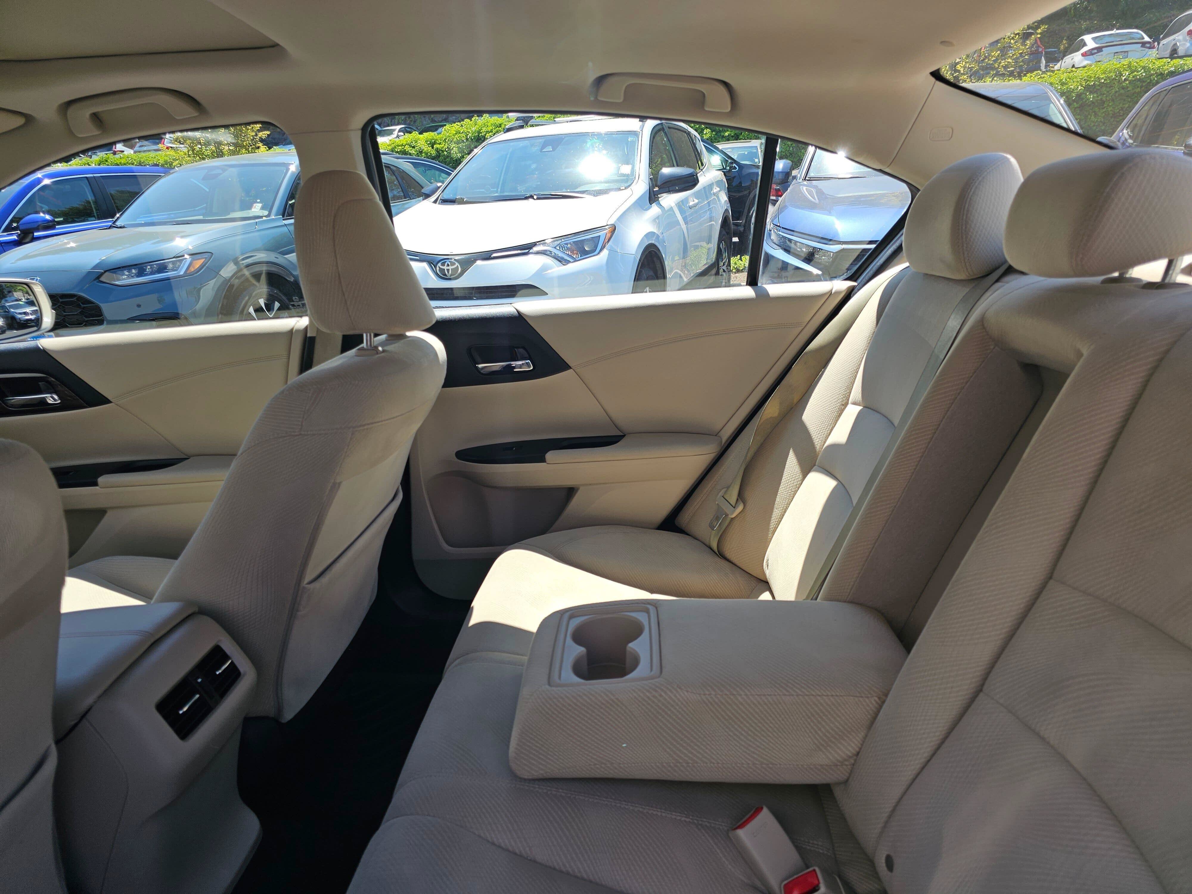 Used 2016 Honda Accord EX image 54