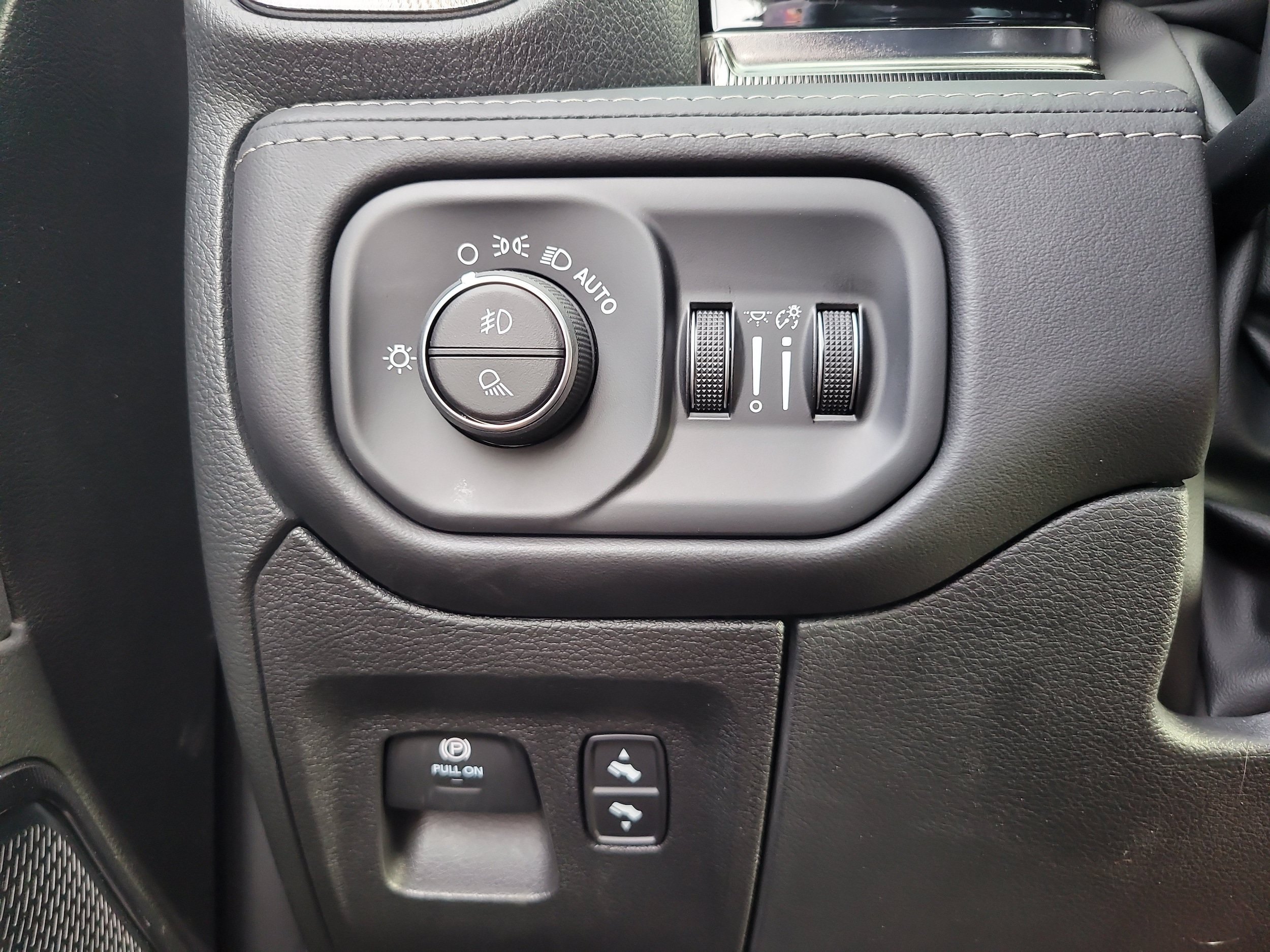 New 2026 RAM 1500 RHO w/ RHO Level 1 Equipment Group AWD/4WD image 24