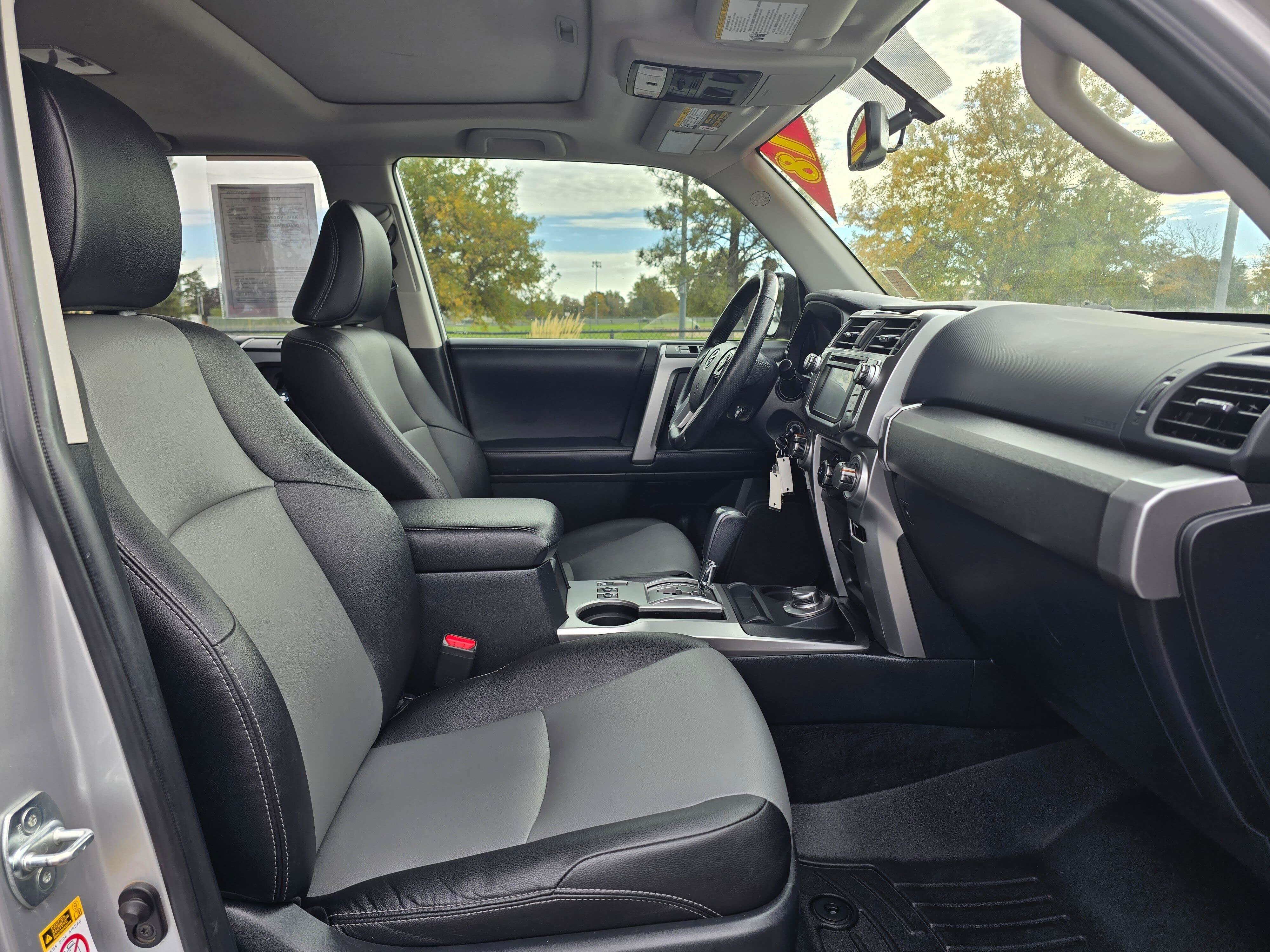 Used 2018 Toyota 4Runner SR5 Premium AWD/4WD image 10