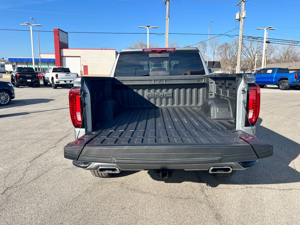 New 2026 GMC Sierra 1500 AT4 w/ AT4 Premium Package image 9