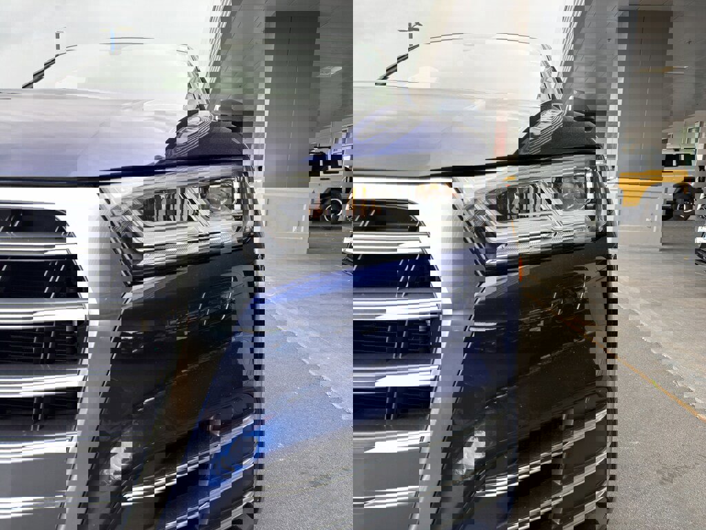 Used 2020 Audi SQ5 Premium Plus AWD/4WD image 4