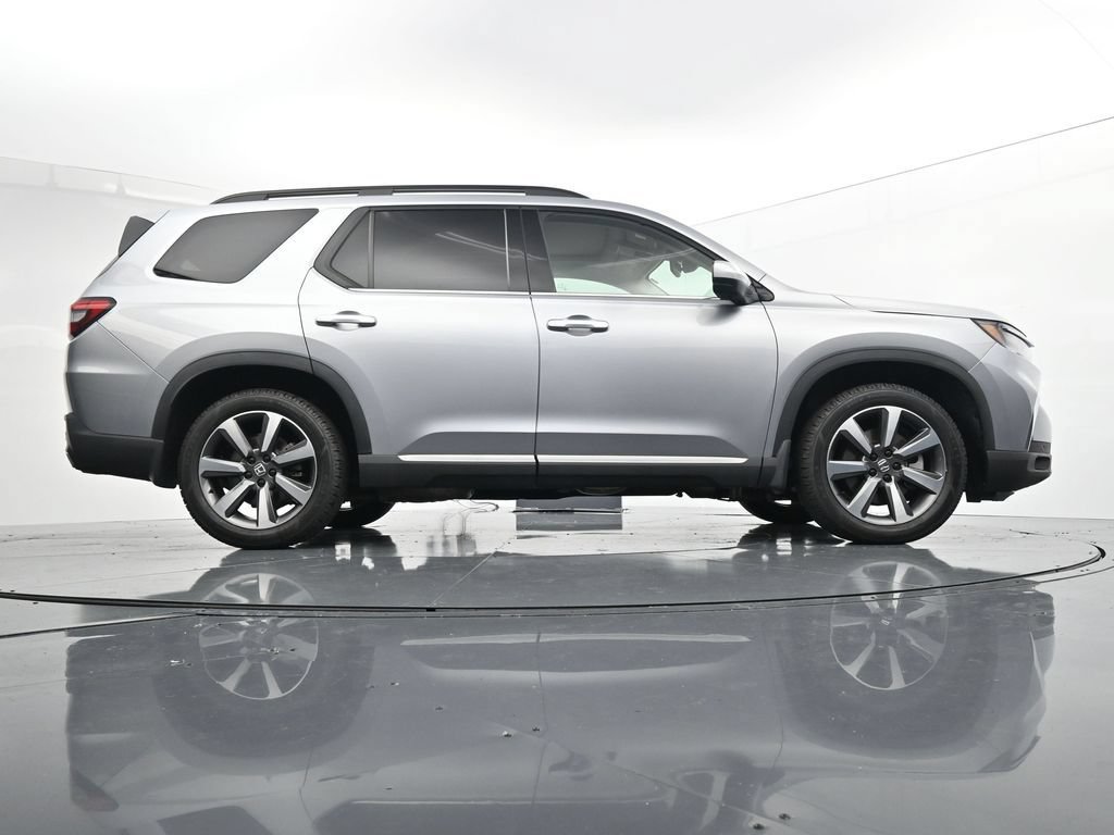 Used 2024 Honda Pilot Elite image 38