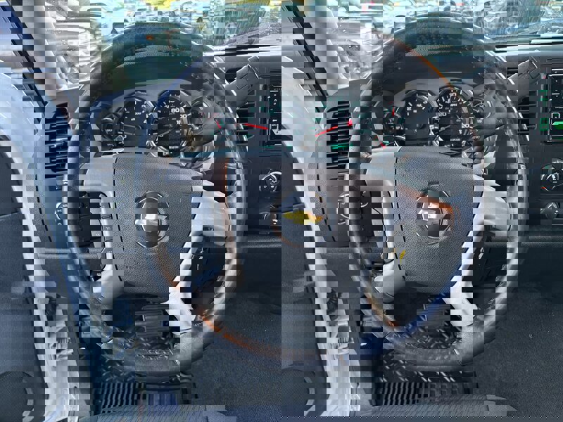 Used 2013 Chevrolet Silverado 2500 LT w/ Convenience Package image 14