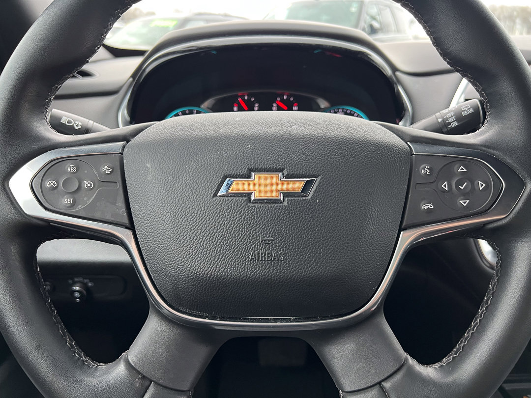 Used 2023 Chevrolet Traverse LT image 20