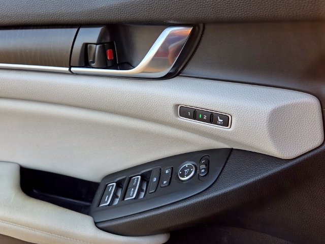 Used 2021 Honda Accord EX-L image 31