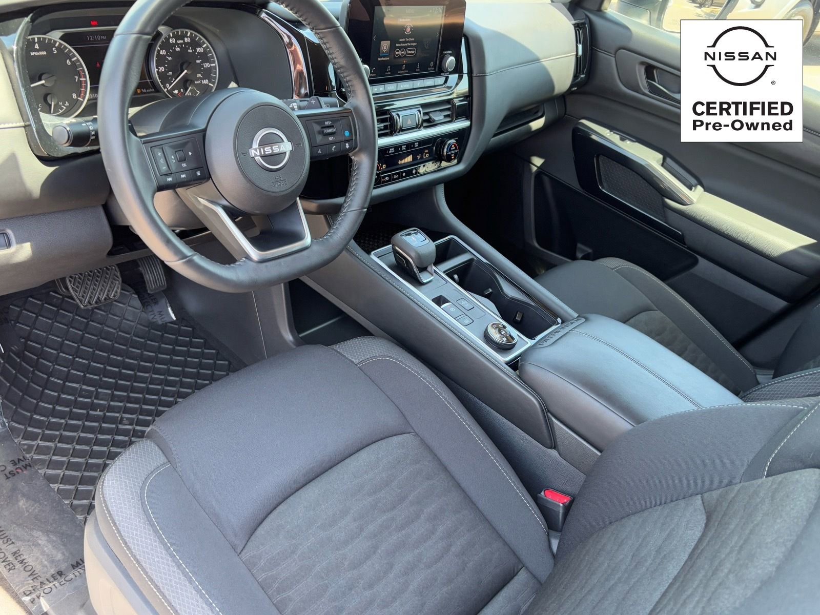 Certified 2025 Nissan Pathfinder SV AWD/4WD image 16