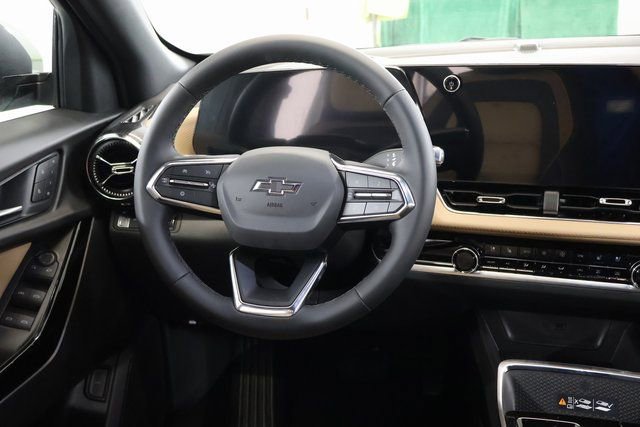 New 2026 Chevrolet Equinox ACTIV w/ Convenience Package III image 12