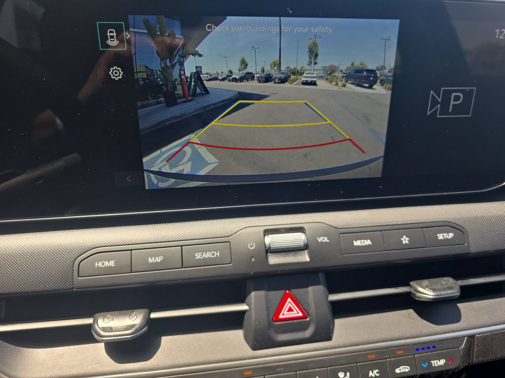 Used 2025 Kia K4 FWD image 18
