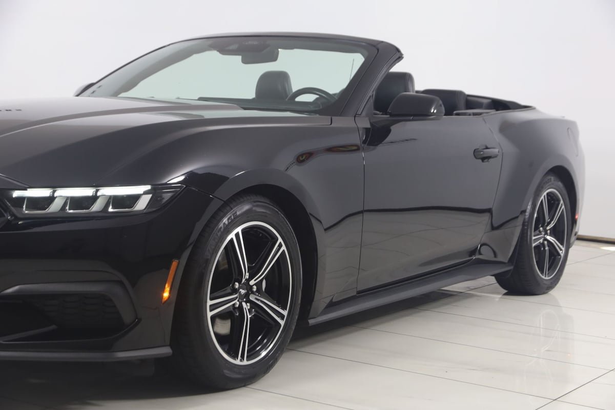 Used 2024 Ford Mustang Premium RWD image 65
