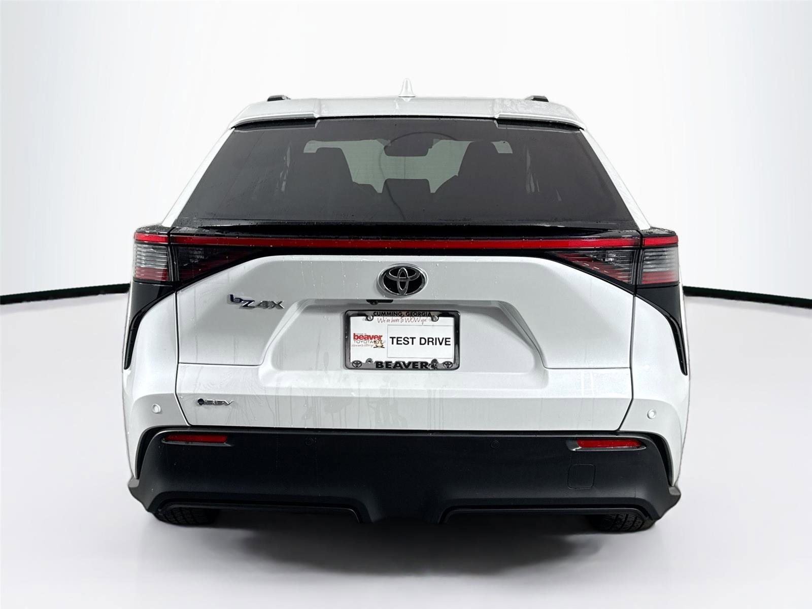 Used 2024 Toyota bZ4X XLE image 13