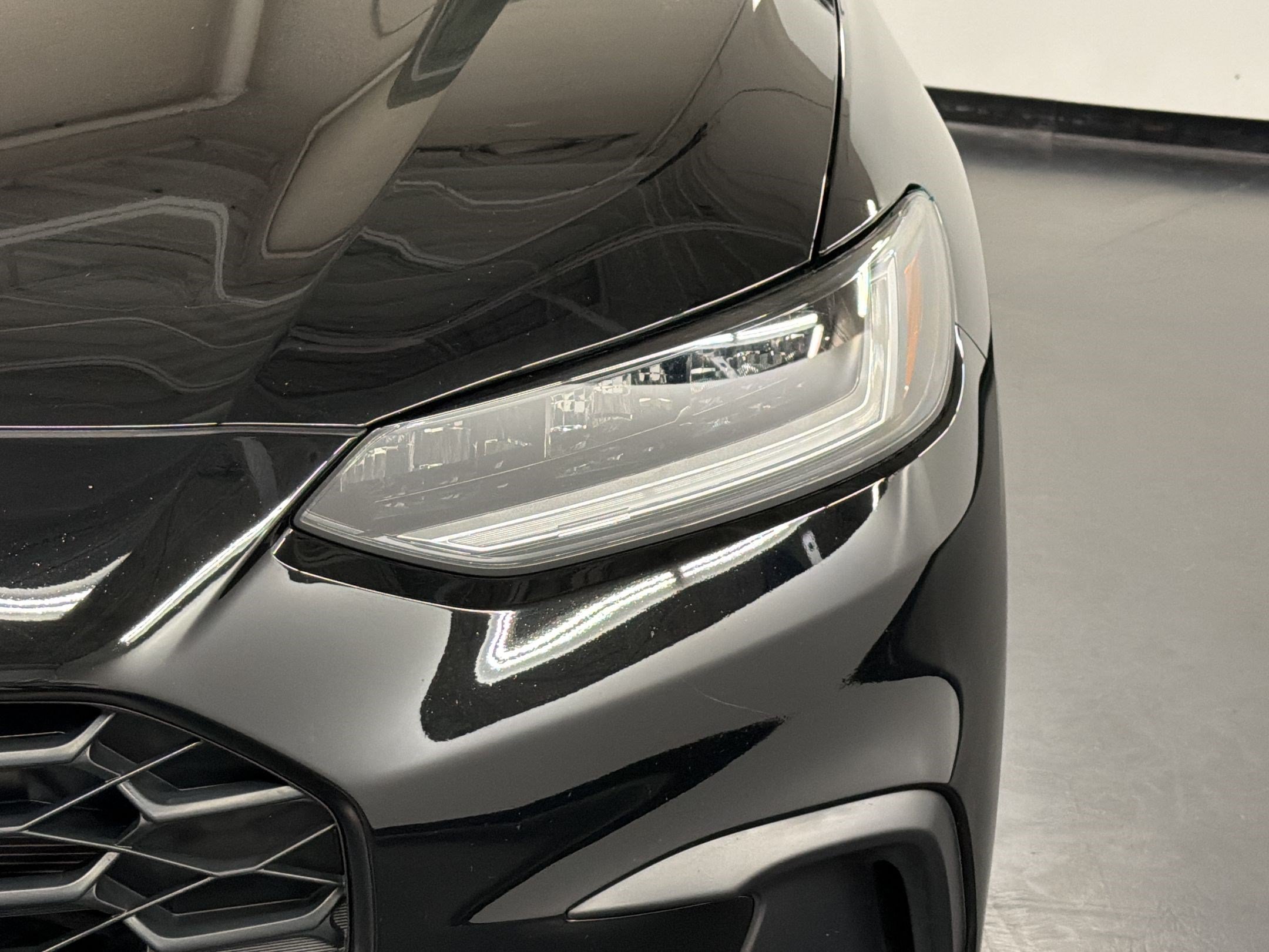 Certified 2025 Honda HR-V LX image 12