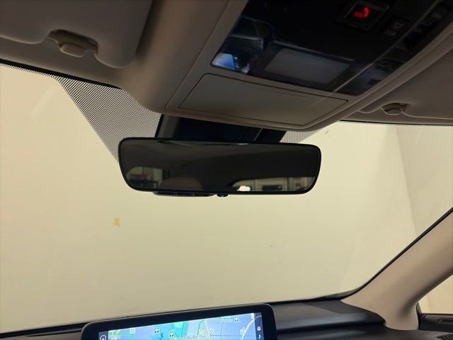 Used 2022 Lexus RX 450hL AWD w/ Premium Package image 22