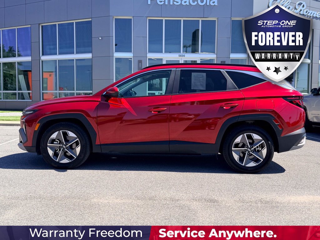 Used 2025 Hyundai Tucson SEL FWD image 3