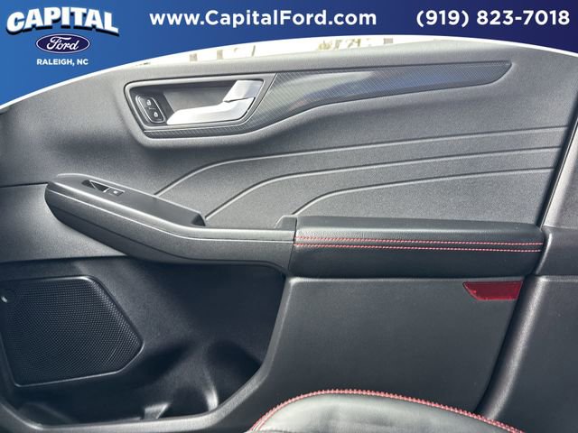 Certified 2024 Ford Escape ST-Line w/ Tech Pack #1 image 27