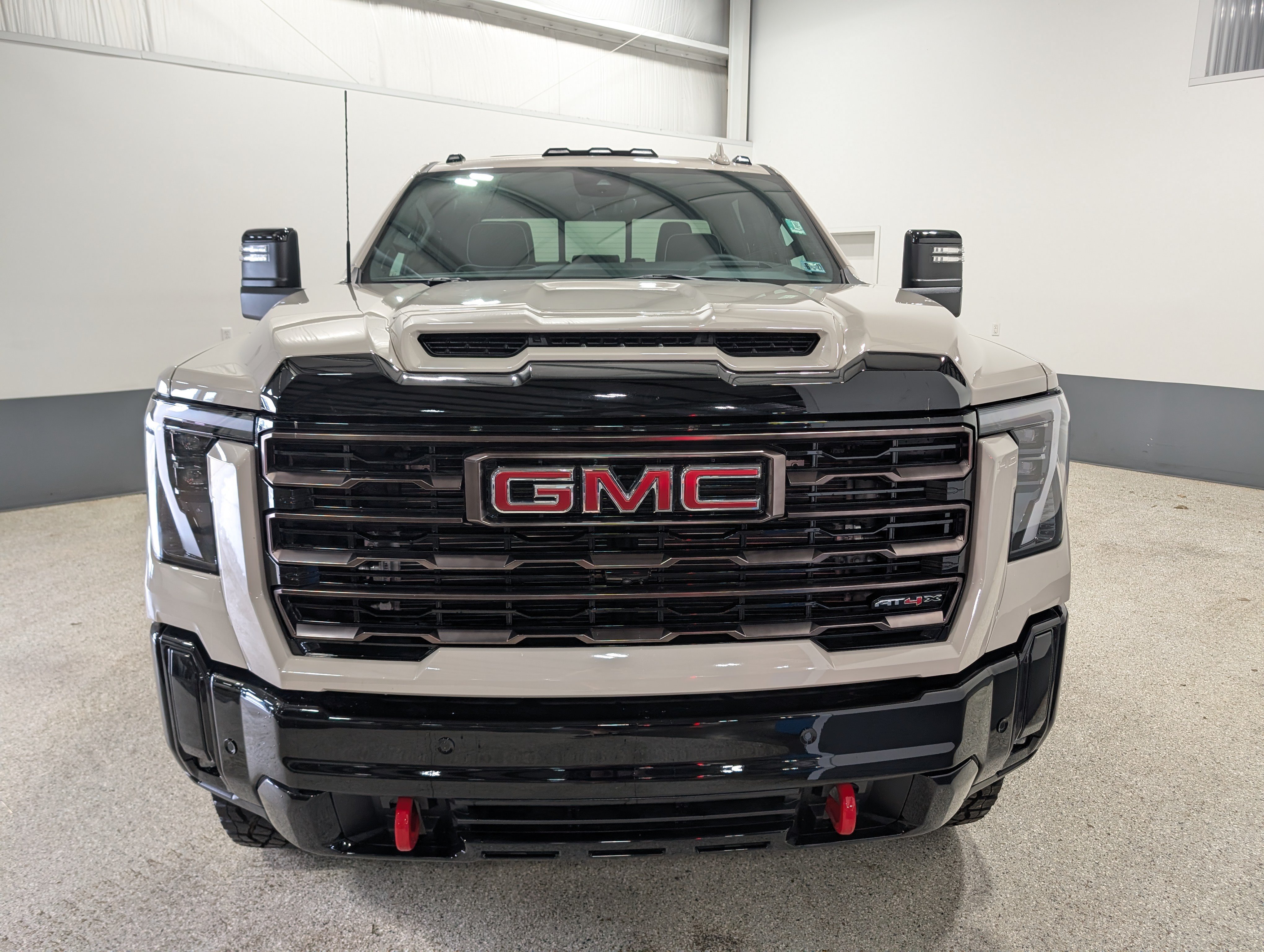 Used 2026 GMC Sierra 2500 AT4X AWD/4WD image 8
