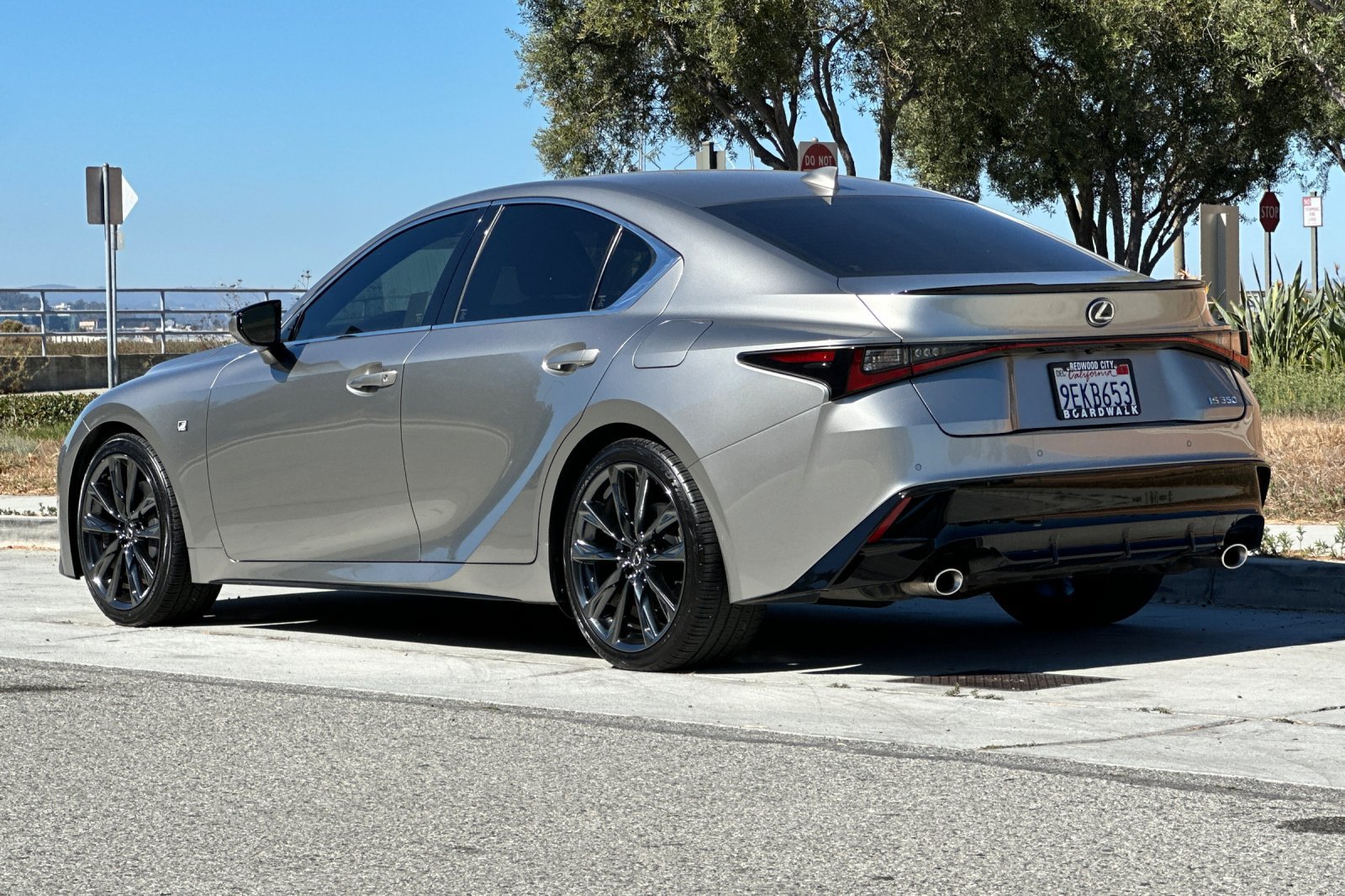 Used 2023 Lexus IS 350 F Sport RWD image 6