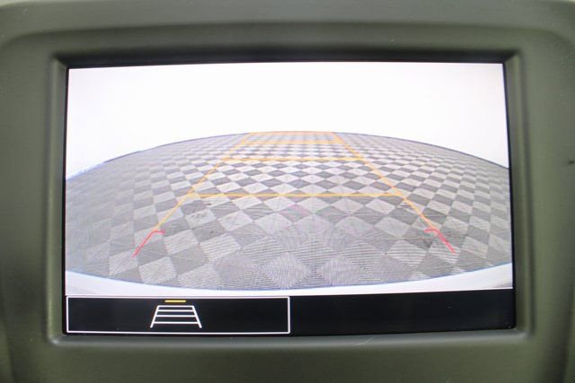 Used 2024 Chevrolet Equinox LT image 3