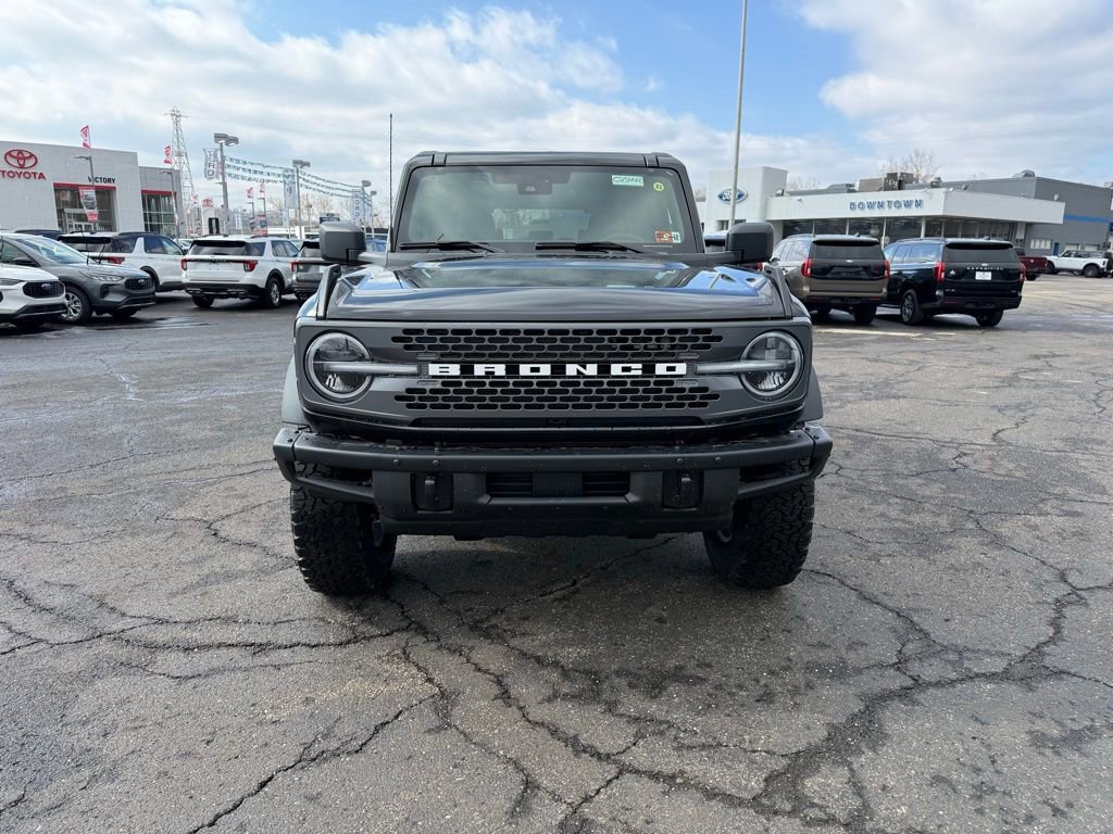 New 2025 Ford Bronco Badlands AWD/4WD image 2