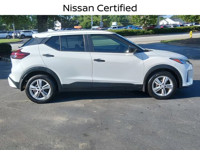Certified 2021 Nissan Kicks S FWD image 2