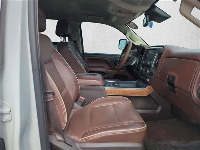 Used 2016 Chevrolet Silverado 3500 High Country w/ Duramax Plus Package image 13