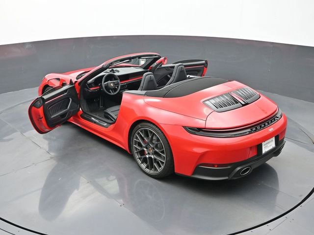 Certified 2025 Porsche 911 Carrera RWD image 25