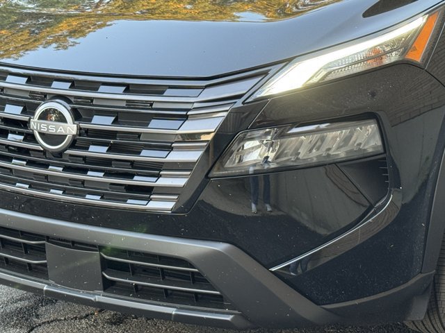 New 2026 Nissan Rogue SV AWD/4WD image 27