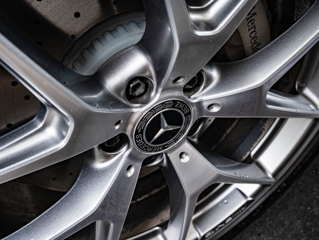 Used 2022 Mercedes-Benz GLC 300 4MATIC image 8