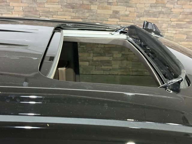 Used 2021 GMC Sierra 1500 Denali AWD/4WD image 2