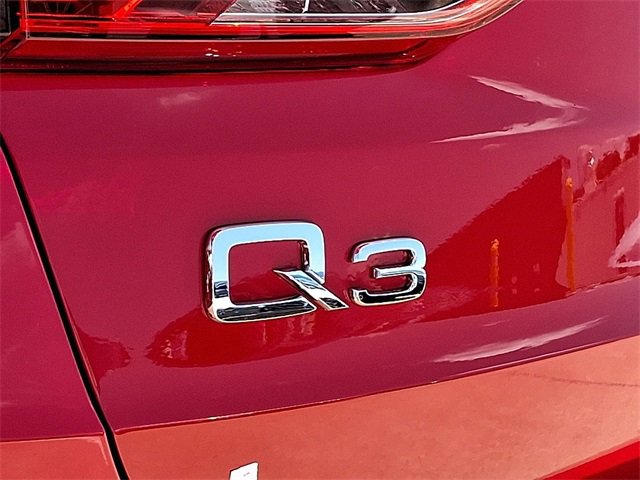 New 2025 Audi Q3 2.0T Premium image 21