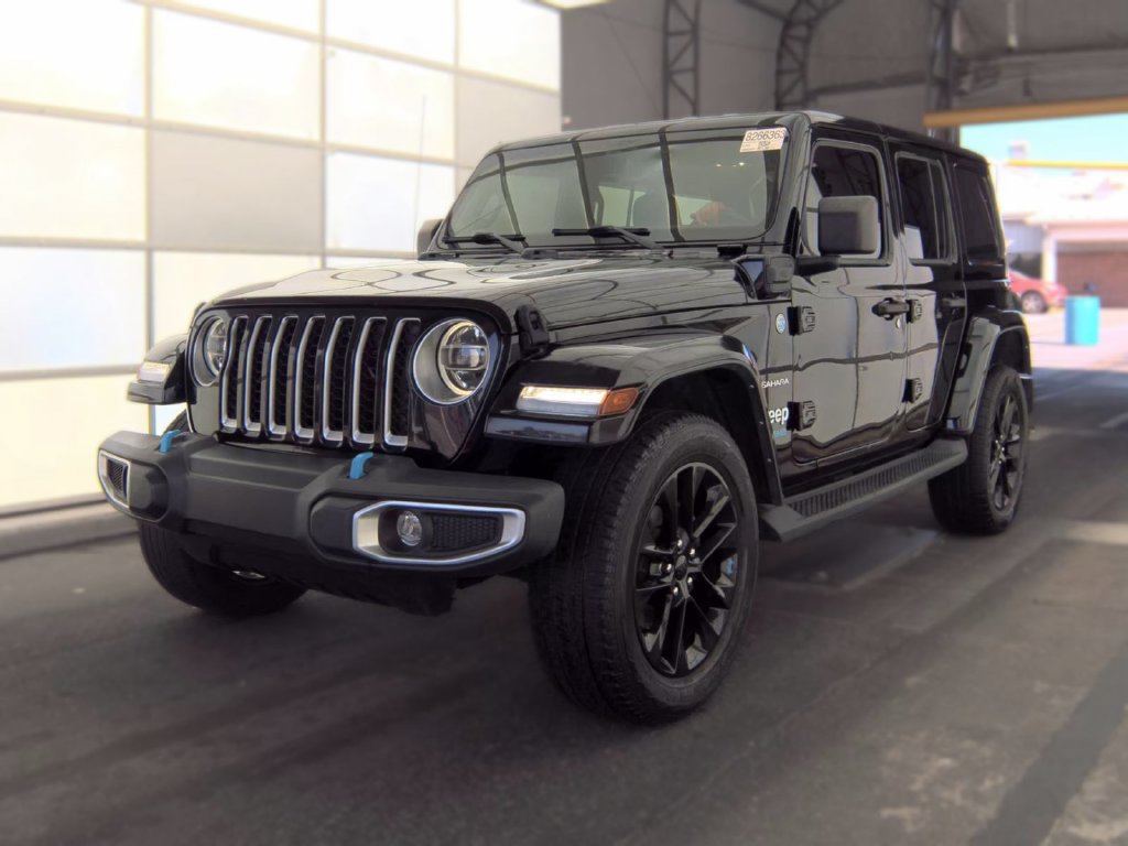 Used 2022 Jeep Wrangler Unlimited Sahara w/ Cold Weather Group