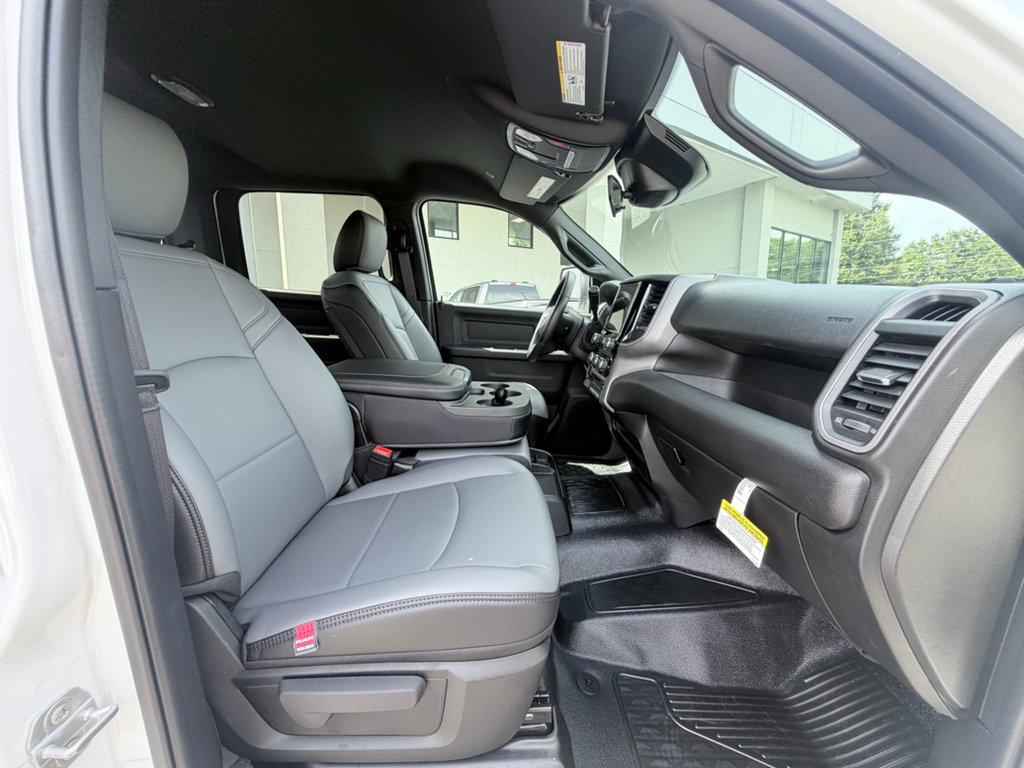 New 2026 RAM 3500 Tradesman AWD/4WD image 19