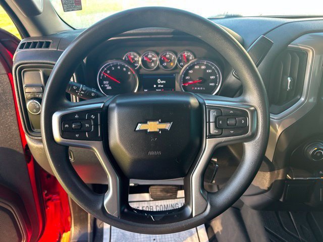 Used 2022 Chevrolet Silverado 1500 Custom w/ LPO, Blackout Package RWD image 15