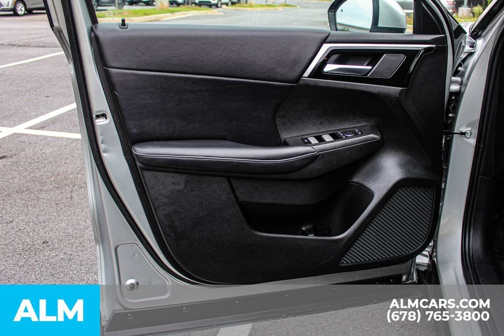 Used 2024 Mitsubishi Outlander SE FWD image 38