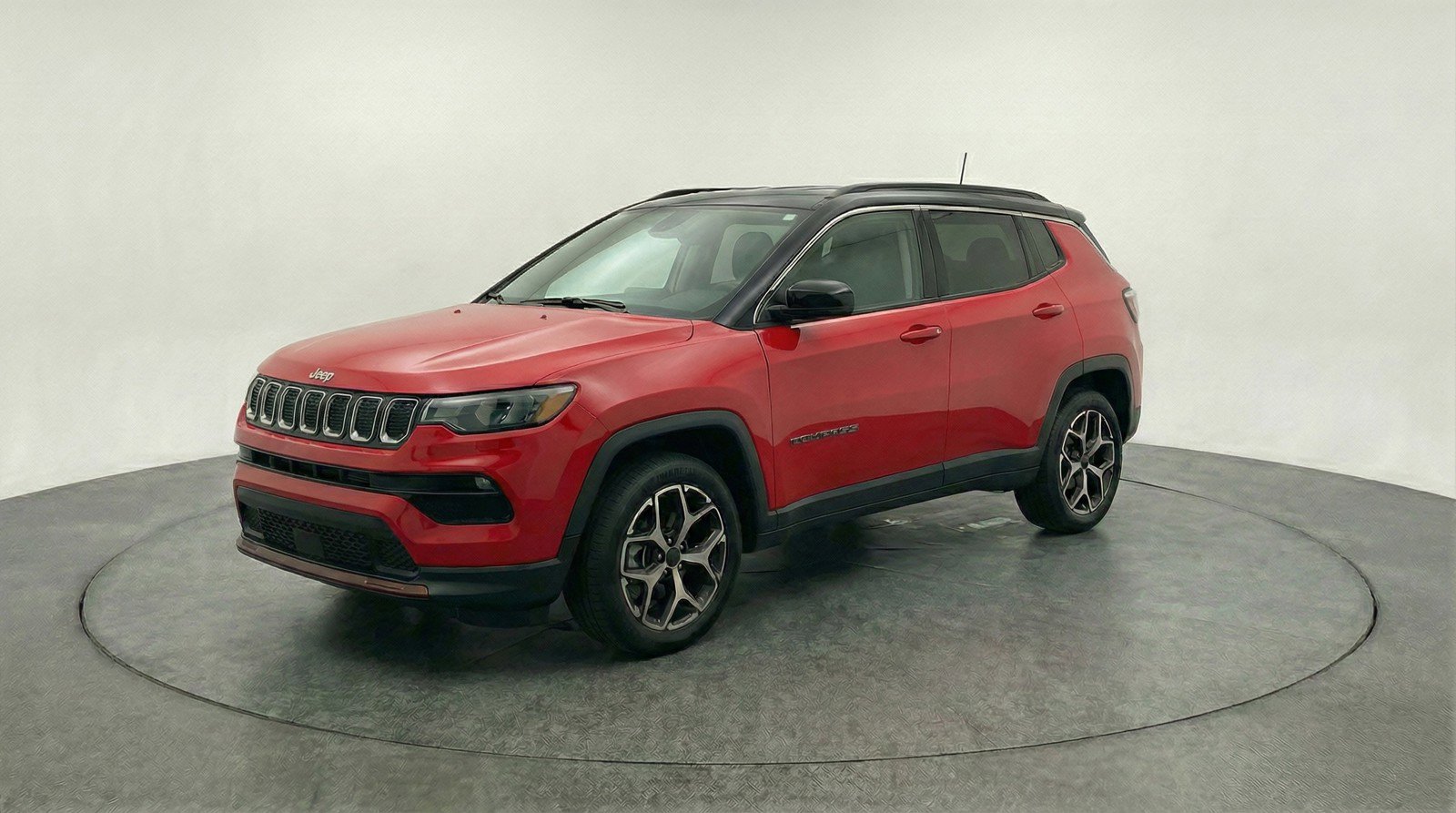 Used 2025 Jeep Compass Limited AWD/4WD image 3