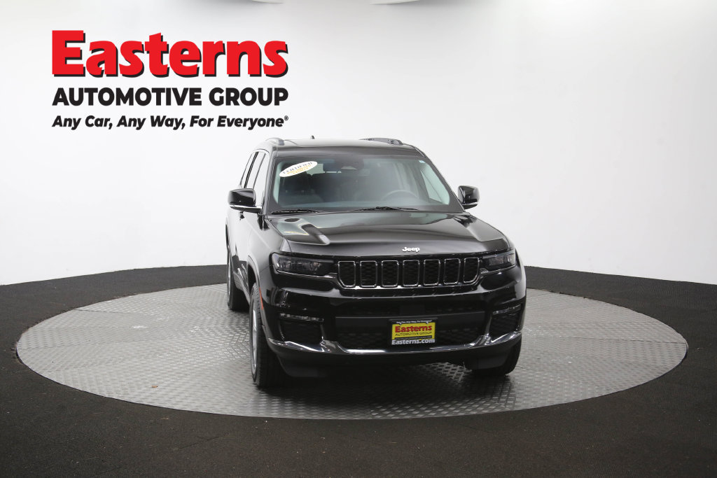 Used 2023 Jeep Grand Cherokee L Limited AWD/4WD image 56