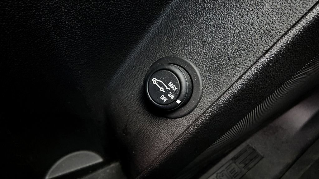 Used 2019 Chevrolet Equinox LT image 21