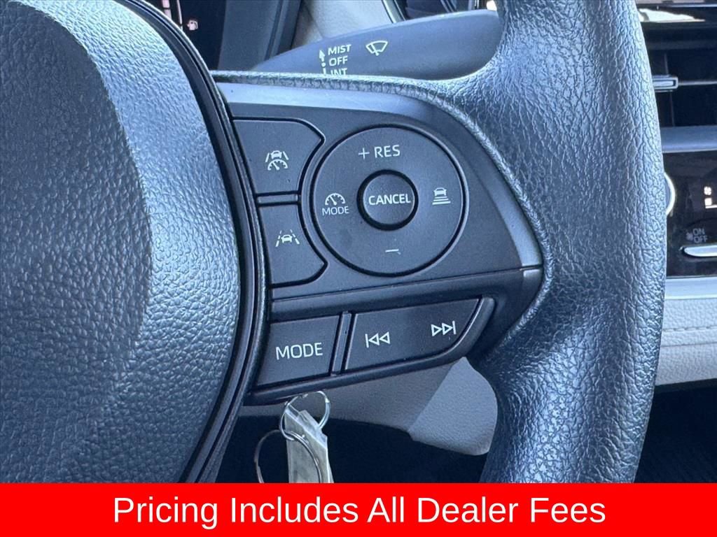 Used 2026 Toyota Corolla Cross L FWD image 16