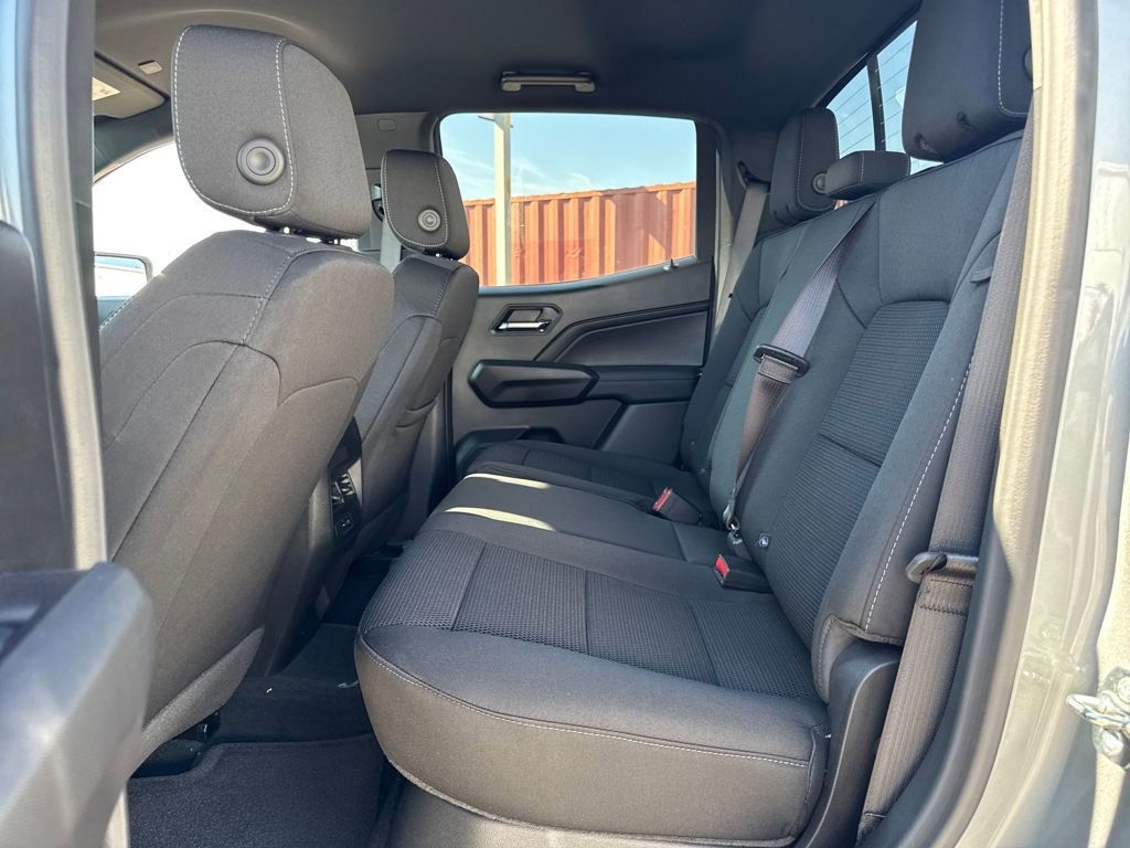 New 2026 GMC Canyon Elevation w/ Convenience Package image 12