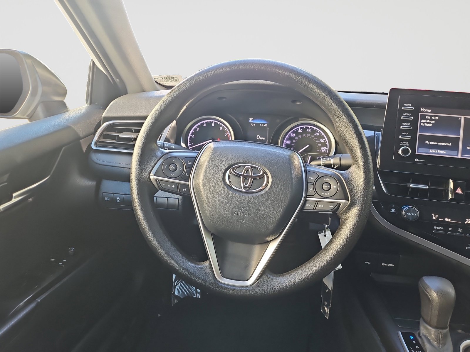 Used 2022 Toyota Camry LE FWD image 42