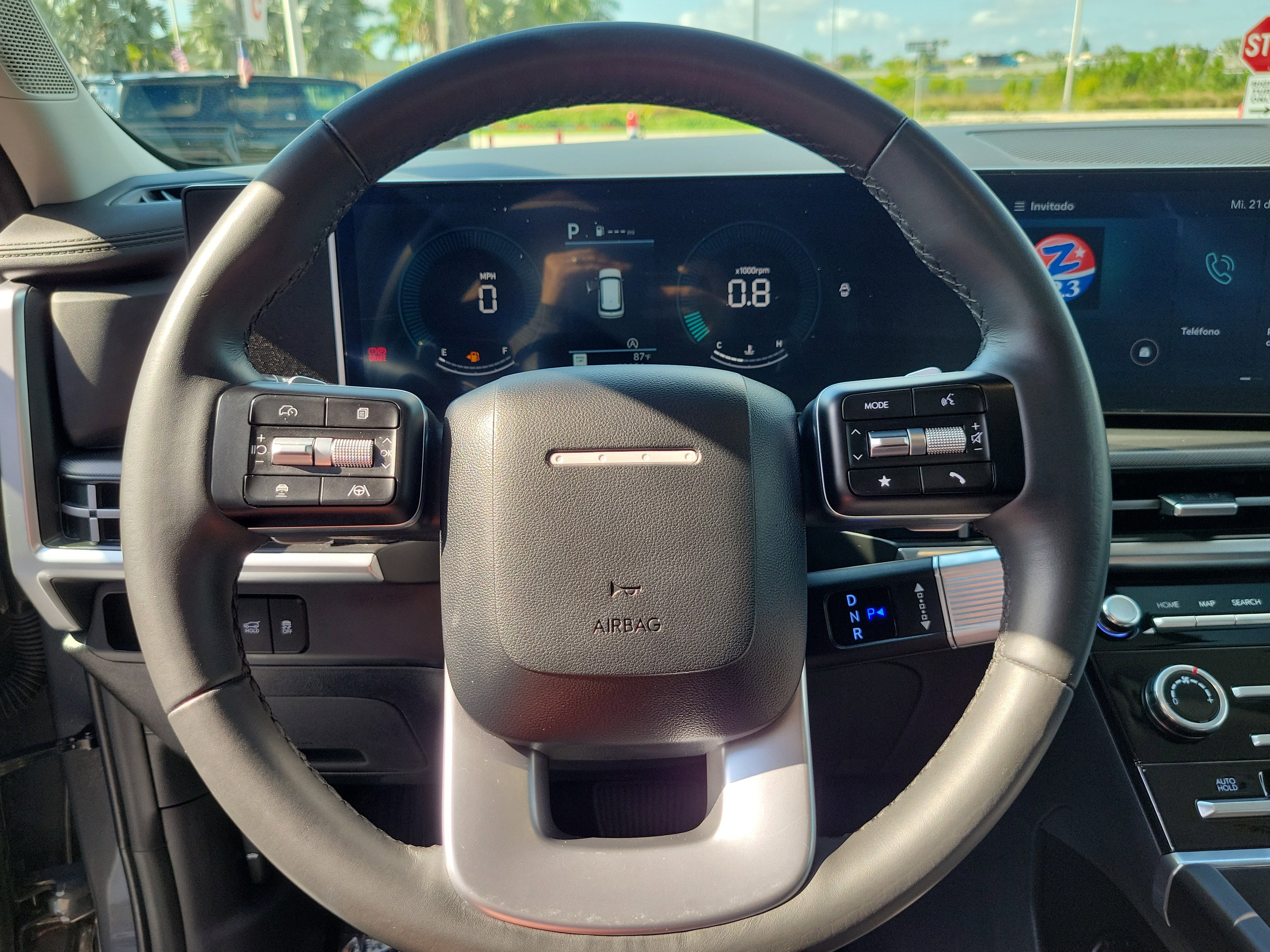 Used 2025 Hyundai Santa Fe SE image 17