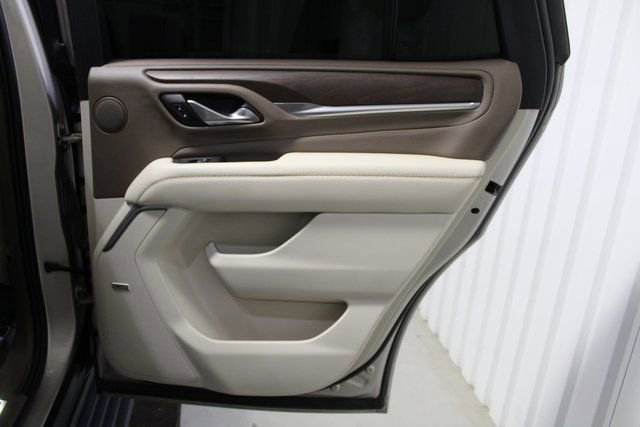 Used 2021 GMC Yukon Denali w/ Denali Premium Package image 17