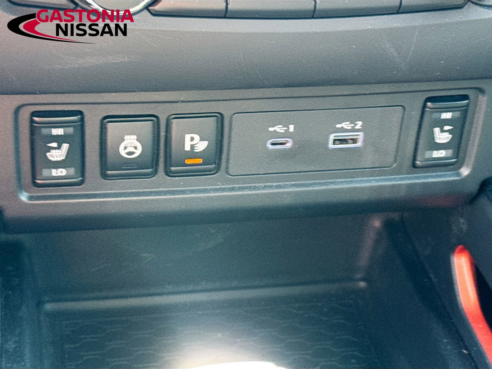 Used 2025 Nissan Frontier Pro-X w/ Pro Convenience Package image 27