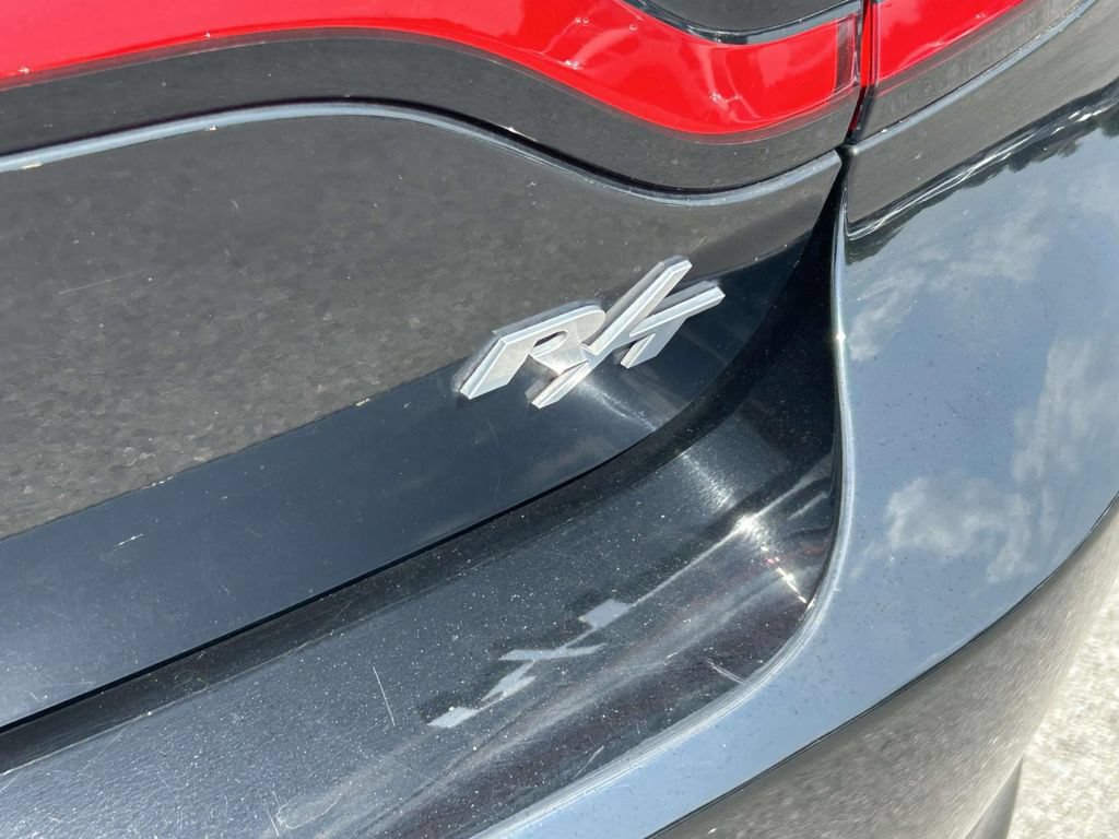 Used 2018 Dodge Charger R/T w/ Navigation & Travel Group RWD image 12