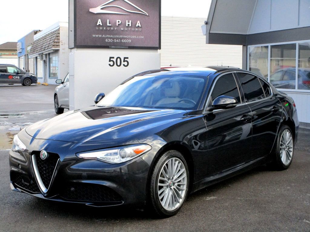 Used 2017 Alfa Romeo Giulia Ti w/ TI Lusso Light Wood Package image 5